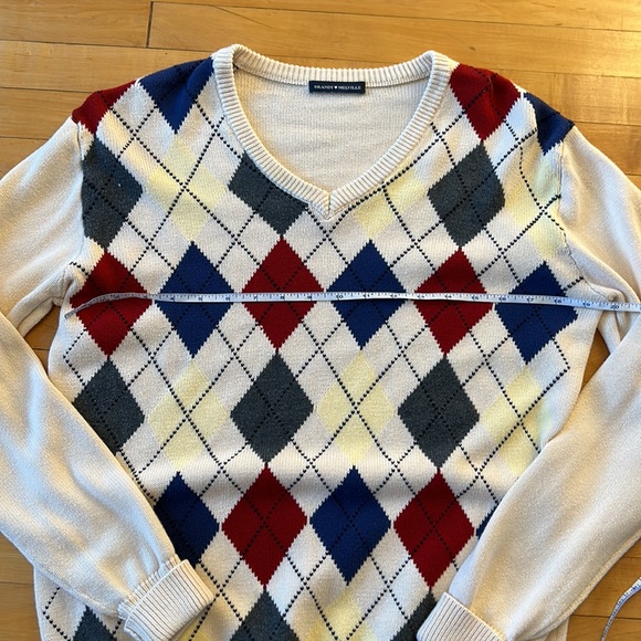NWOT. Brandy Melville Argyle pattern sweater - Picture 2 of 6